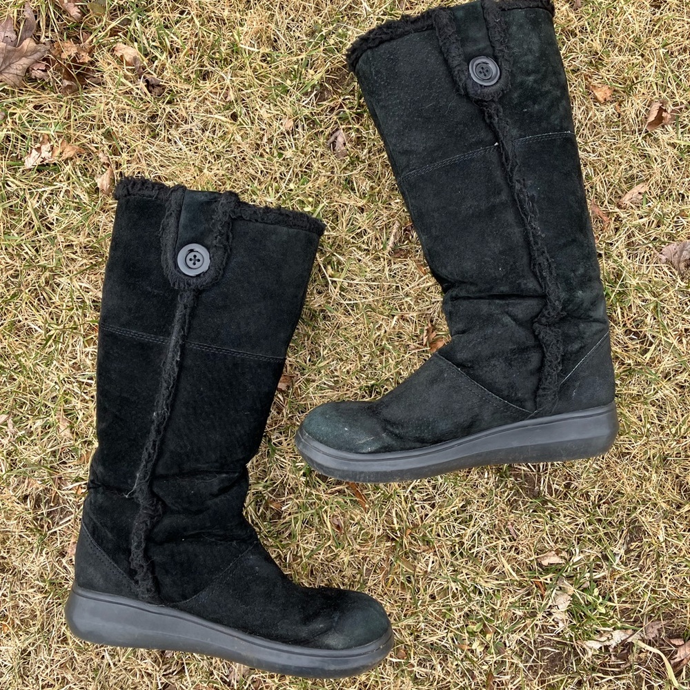 Rocket Dog Well Worn & Fragrant Y2K Dirty Black Women’s Winter Boots Sz. 8